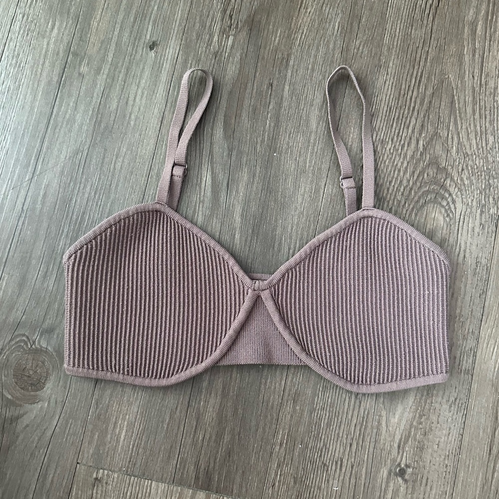 Aritzia Sculpt Knot Bra Top in Deep Taupe - Size Medium